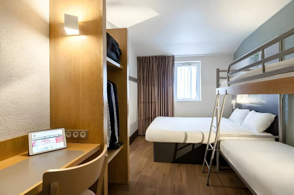 B&B HOTEL Paris Nord Villepinte - Photo 2
