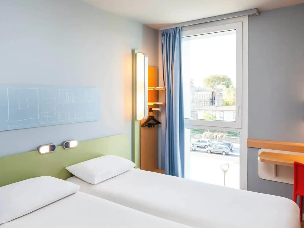 ibis budget Mulhouse Centre Gare - Photo 5