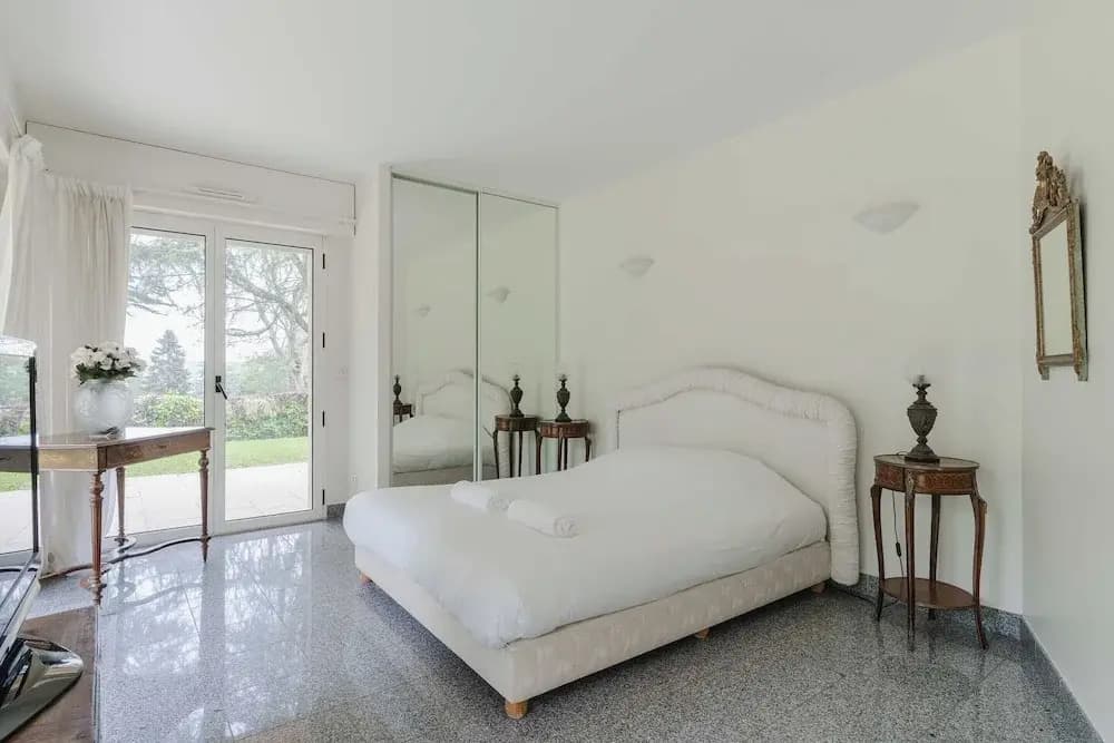 Luxury Haven With Pool, Tennis and Large Garden - Photo 3