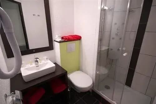Hotel Kyriad Design ENZO PONT A MOUSSON - Photo 5