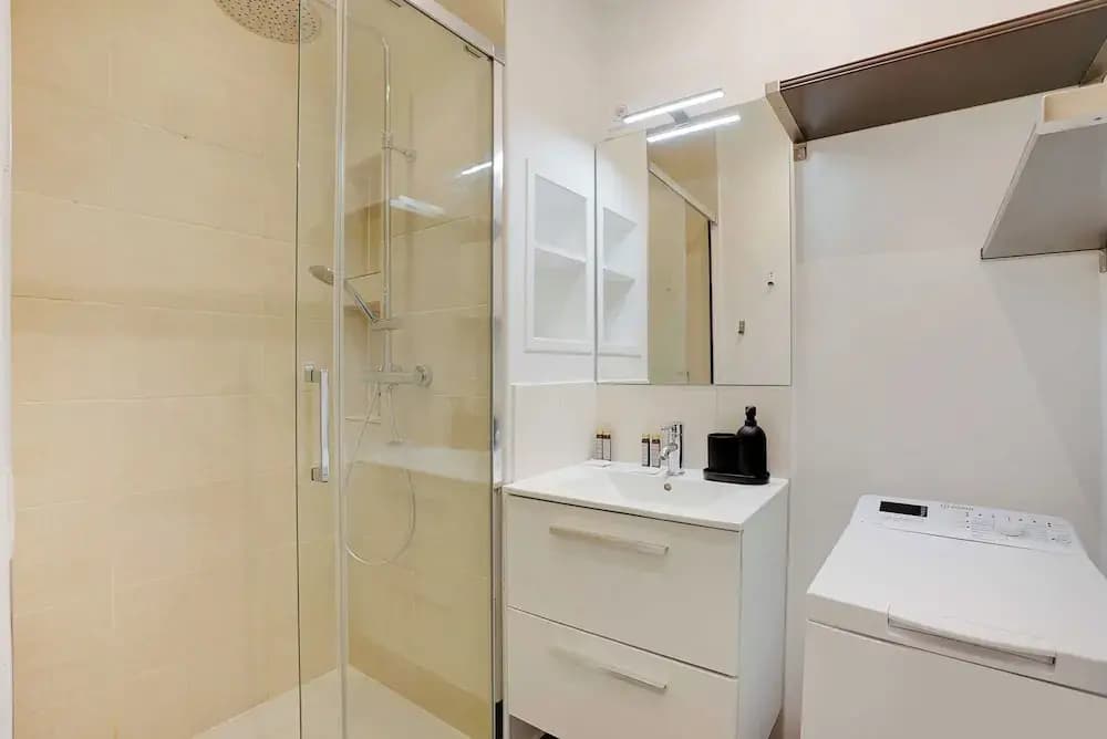 Modern Apartment - 2bdr/6p - Paris 14e - Miniature 8