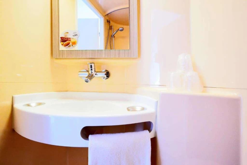 Hotel Premiere Classe Quimper - Miniature 8