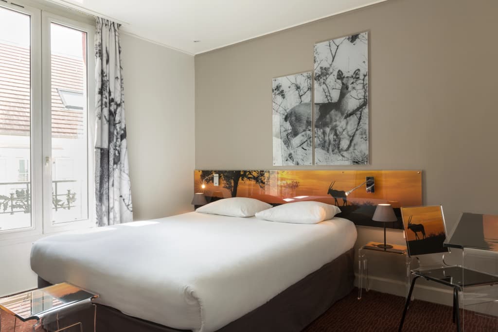 Hotel Le Cardinal Rueil Centre - Photo 4