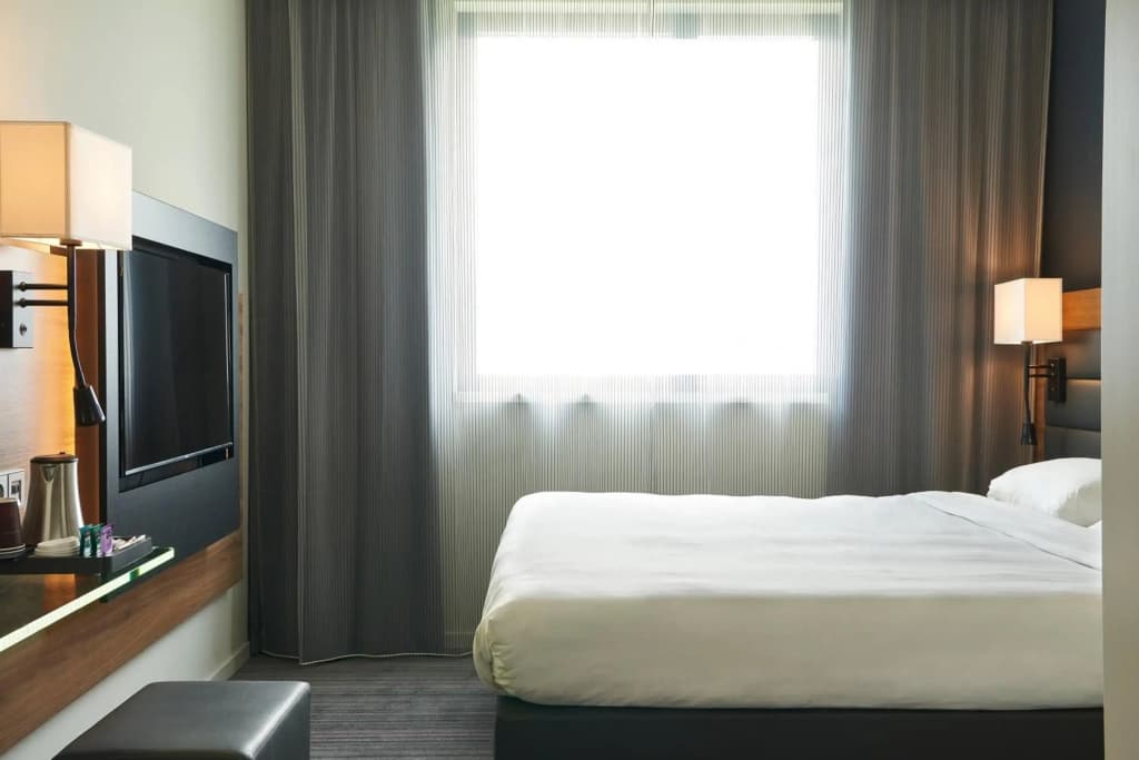 Moxy Paris Charles de Gaulle Airport - Photo 2