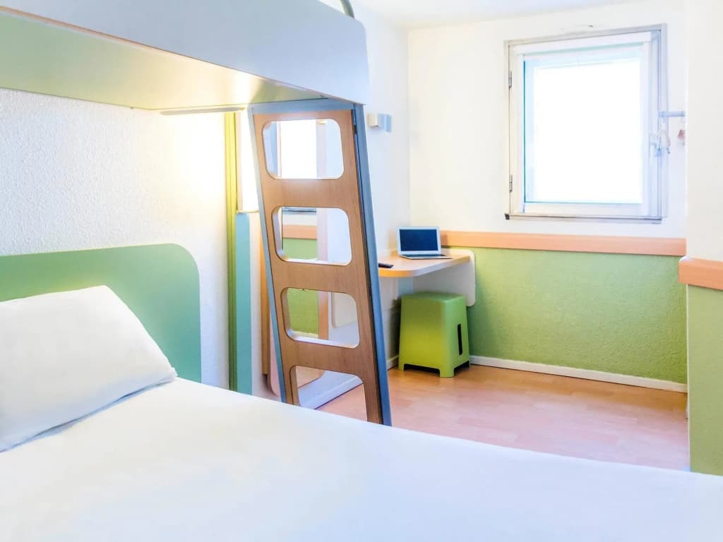 ibis budget Angoulême Centre - Photo 4
