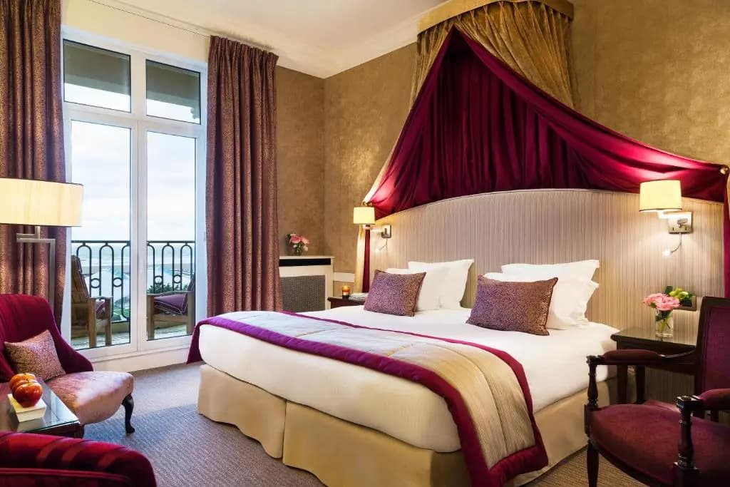 Hôtel Barrière Le Royal Deauville - Miniature 6
