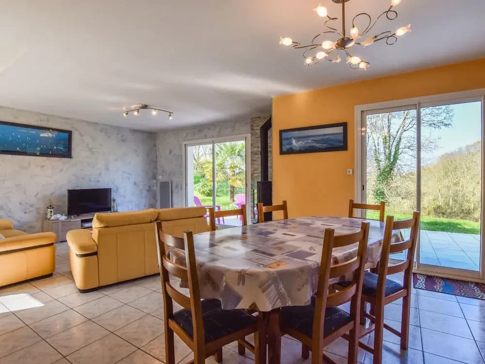 Coastal Retreat in Plurien - Miniature 2