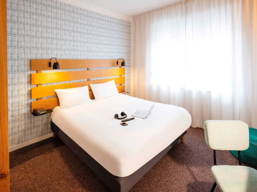 ibis Styles Calais Centre - Miniature 7