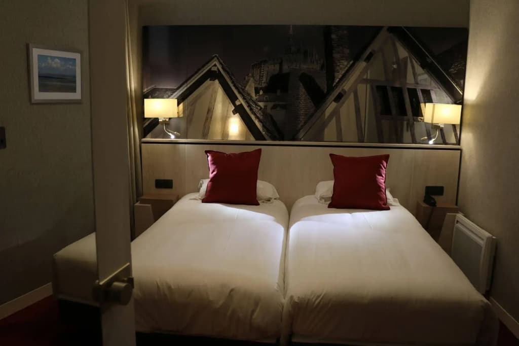 La Confiance Hotel - Photo 4
