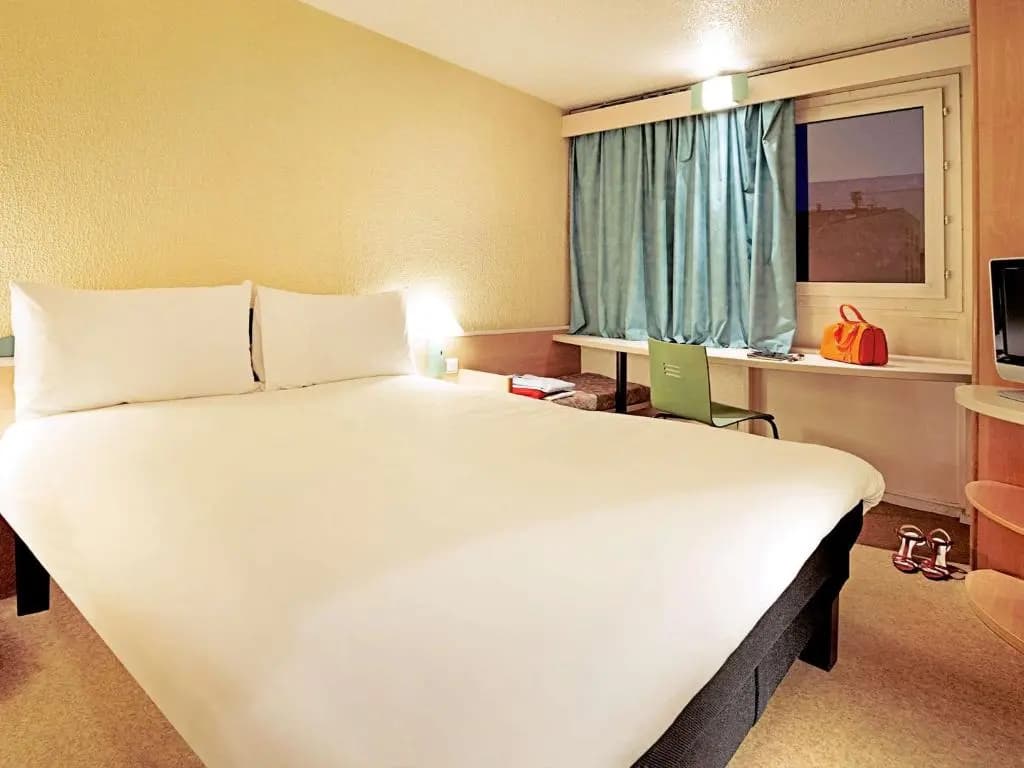 ibis Lyon Est Bron - Miniature 6