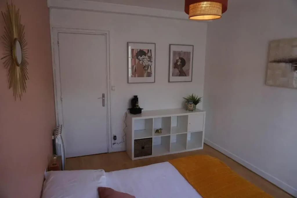 3 Bedrooms - Spacious and friendly - City Center - Photo 5