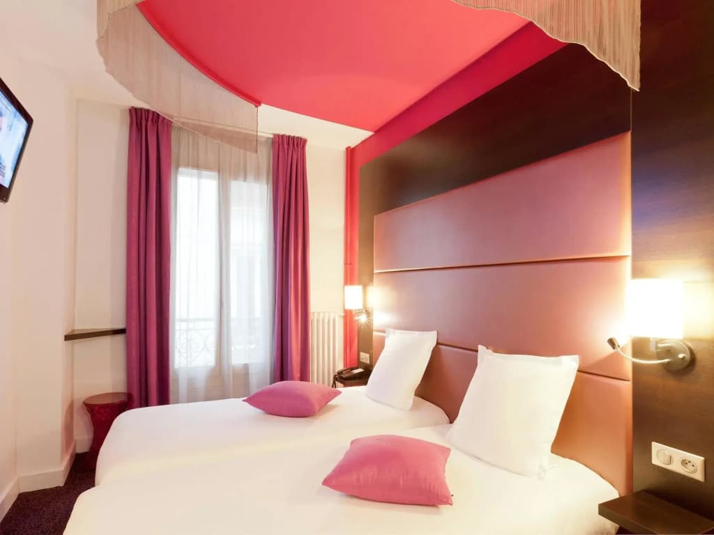Accueil Hotel Paris Pigalle Montmartre - Photo 5