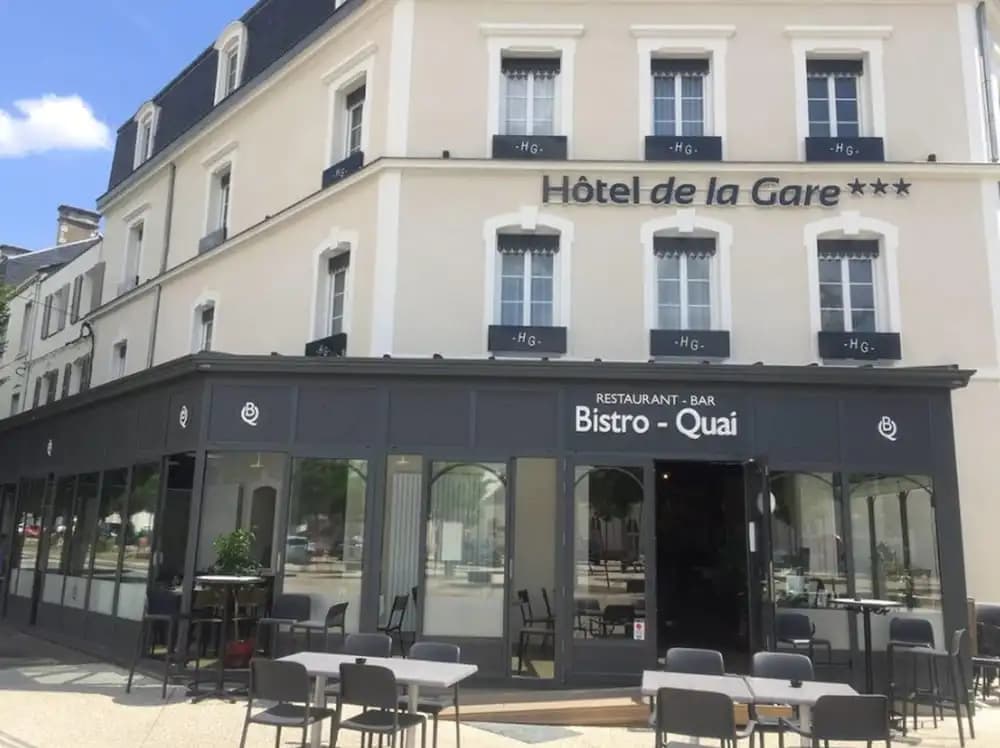 Hôtel de la Gare - Photo 1