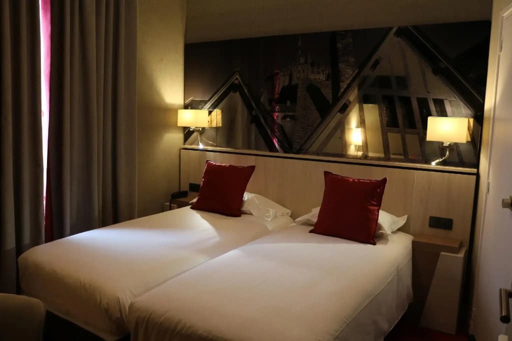 La Confiance Hotel - Photo 3