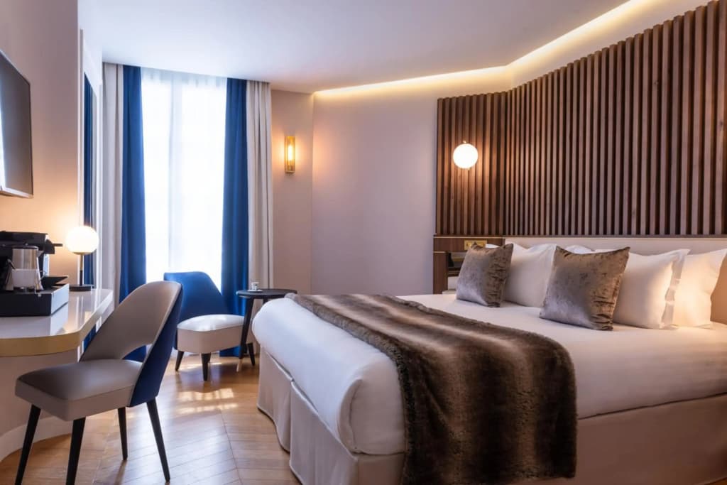 Hotel Lord Byron - Photo 4