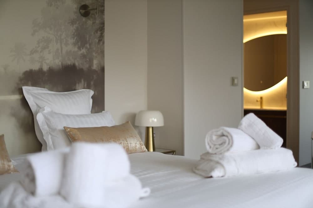 Erawan Boutique Hotel - Photo 5