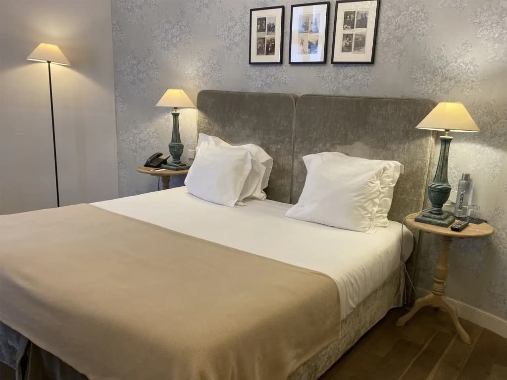 New Hotel Roblin - Miniature 7