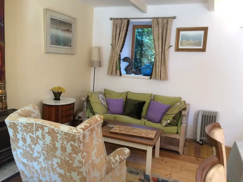 Runduic Farmhouse Bed & Breakfast - Photo 4