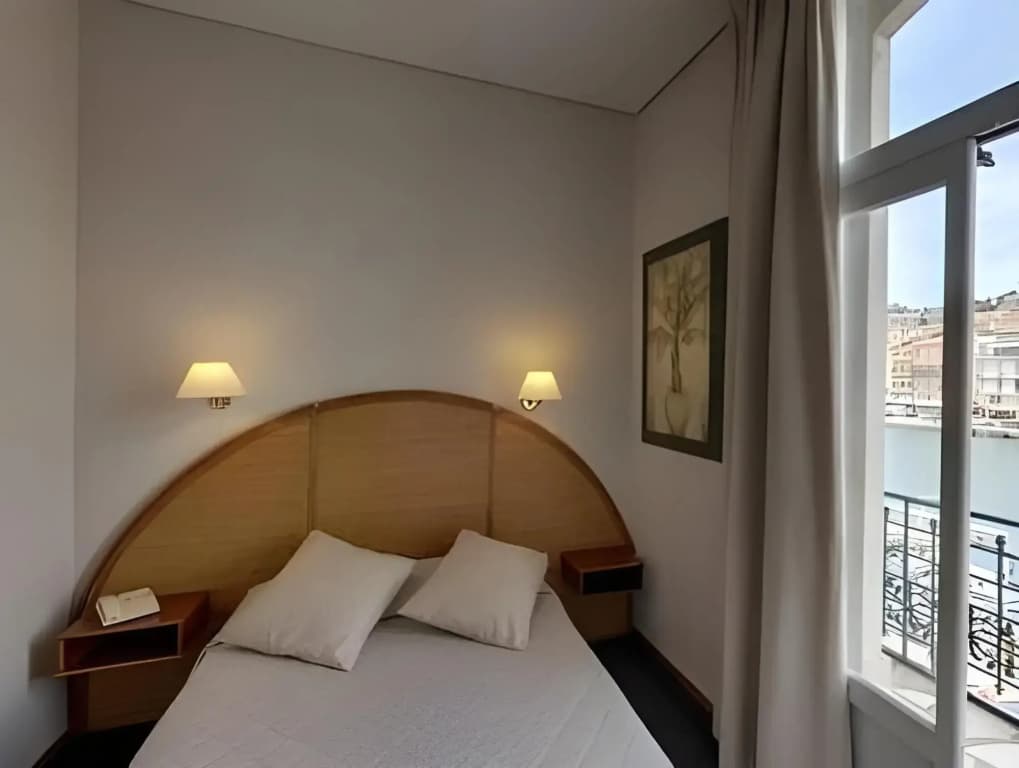 Hôtel L'orque Bleue - Photo 3