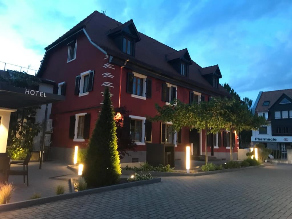 Logis Hôtel Au Lion Rouge - Photo 1
