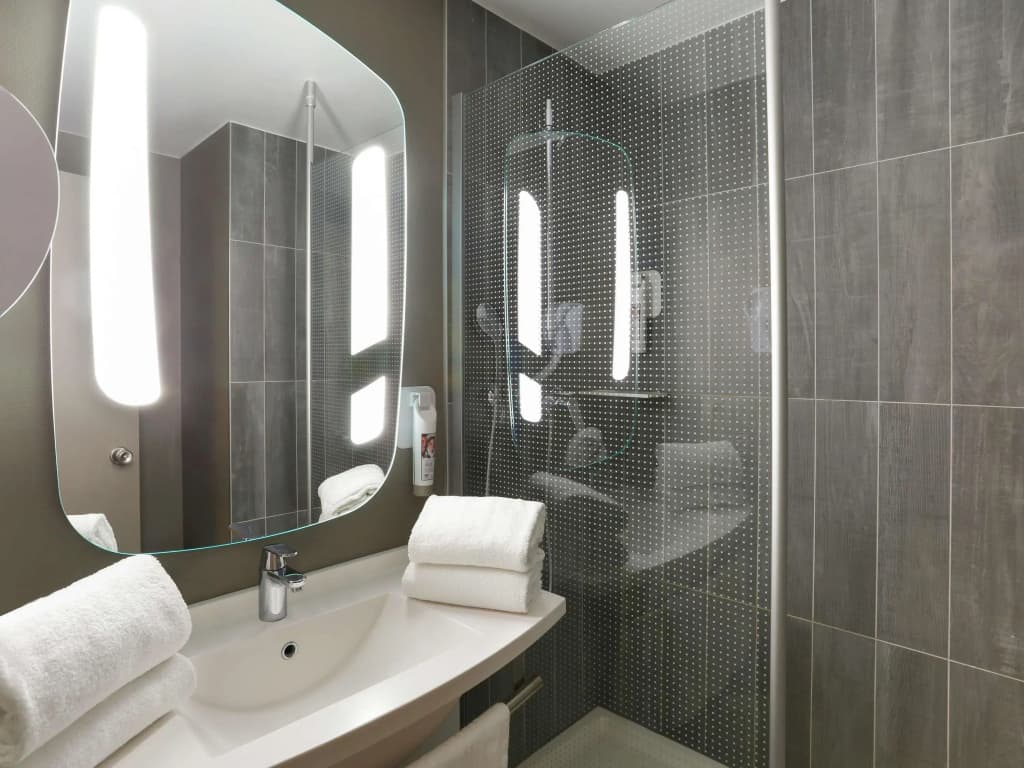 Ibis Le Havre Sud Harfleur - Miniature 8