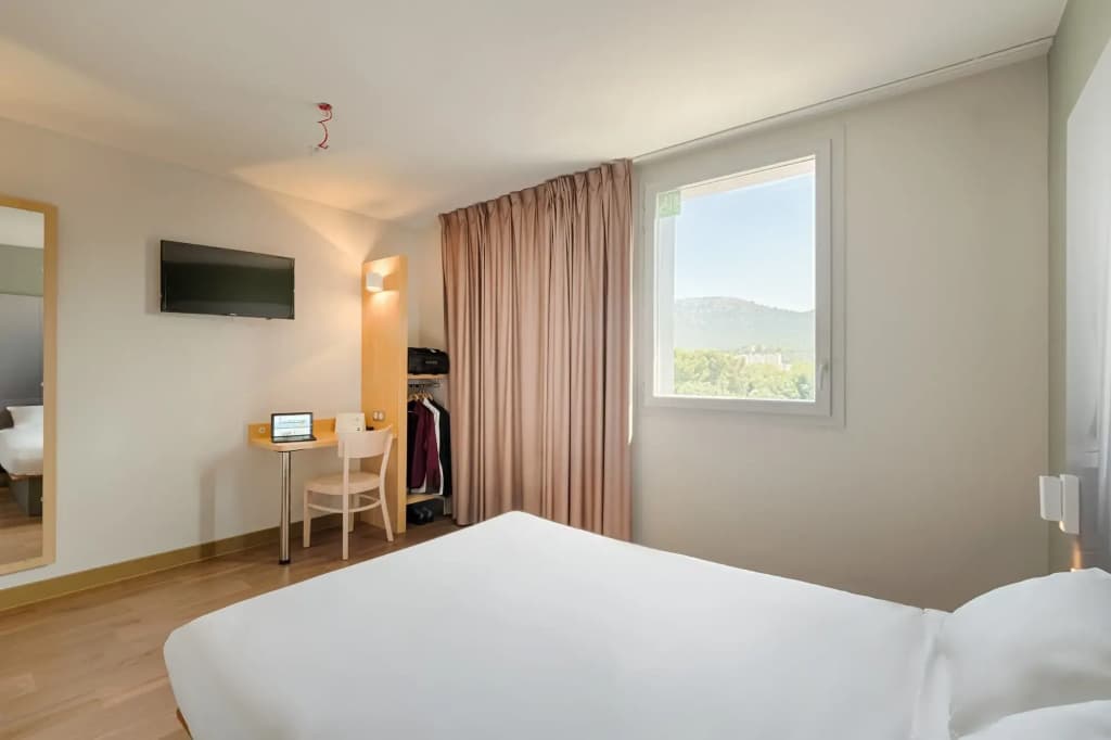 B&B HOTEL MARSEILLE La Valentine Saint-Menet - Photo 4