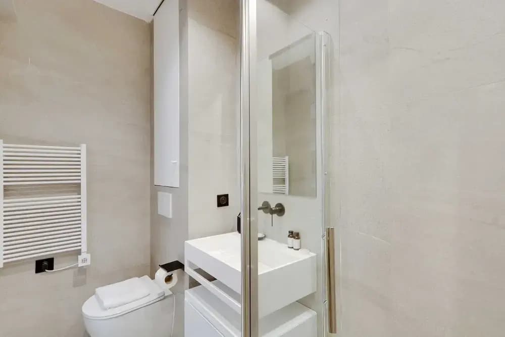 Intimate Studio - 2P - Bonne-nouvelle - Miniature 7