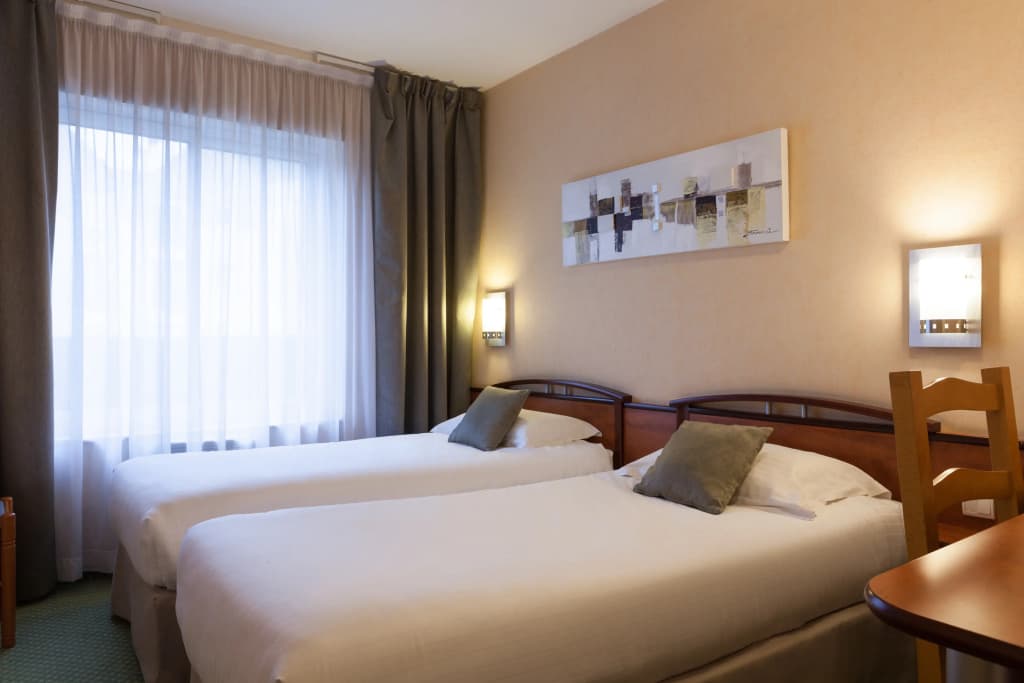 The Originals Boutique, Hotel La Chaussairie, Rennes - Miniature 7