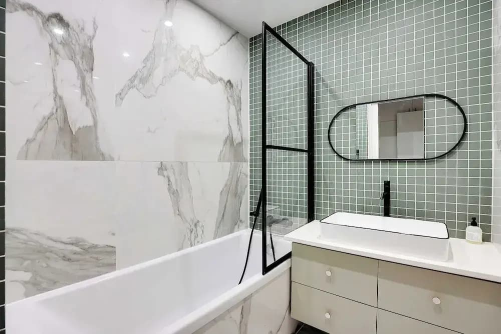 Modern, Spacious Apartment Just Outside Paris - Miniature 7