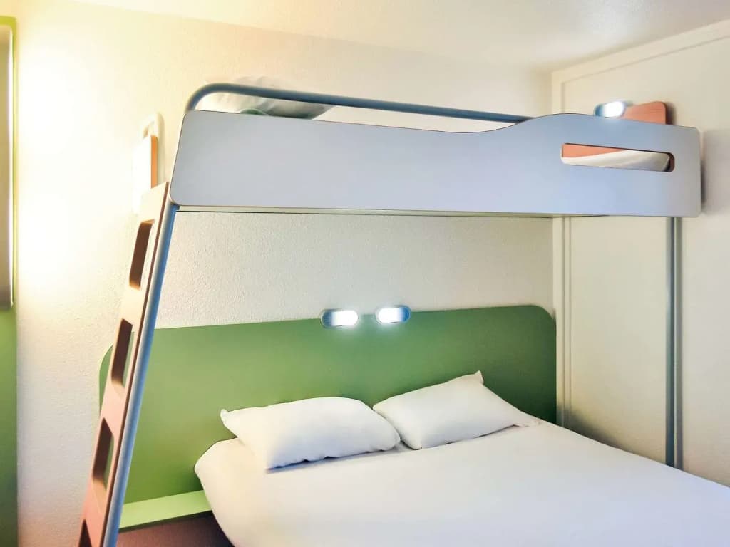 ibis budget Chambourcy Saint-Germain - Photo 2
