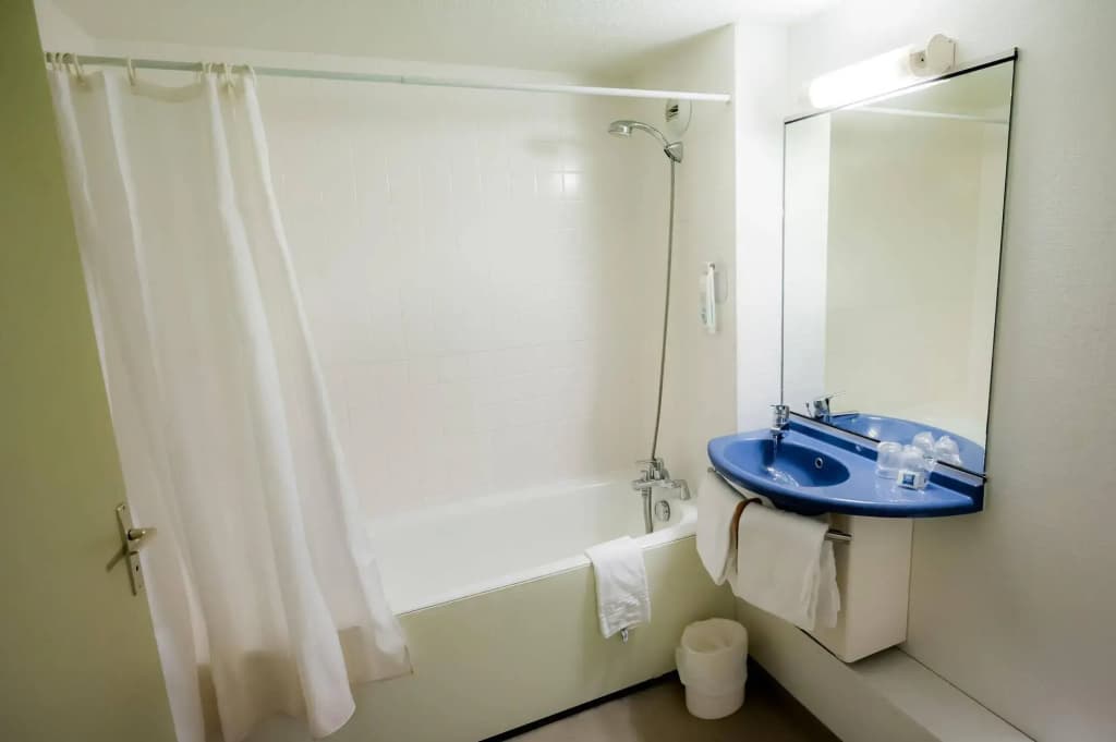 ibis budget Vannes Ploeren - Miniature 8