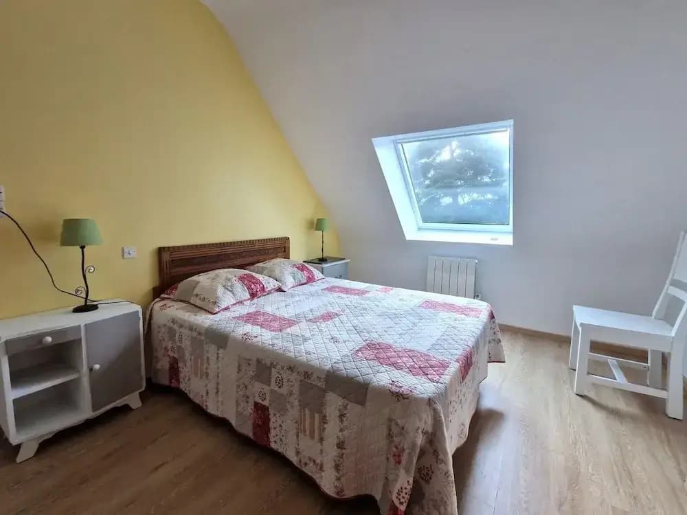 Breton House With Enclosed Garden - Miniature 2