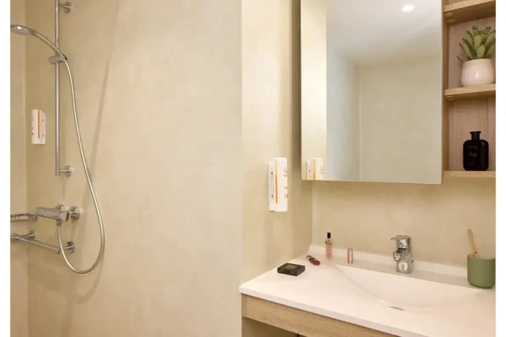 Quality Aparthotel Reims - Saint-Thomas - Miniature 6