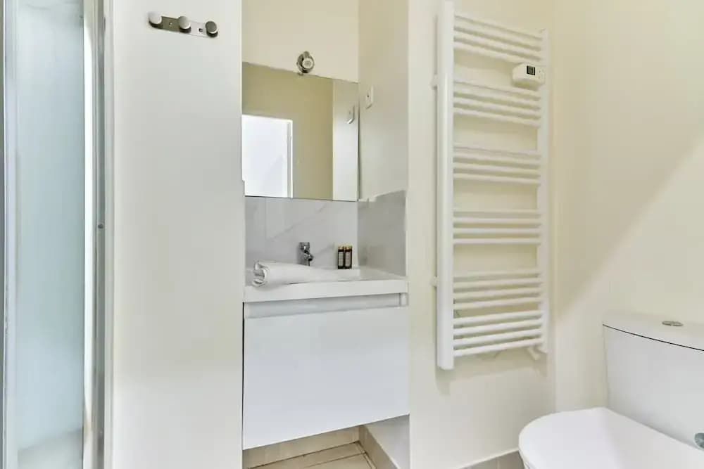 Apartment 2 Bedrooms Center of Paris - Miniature 7