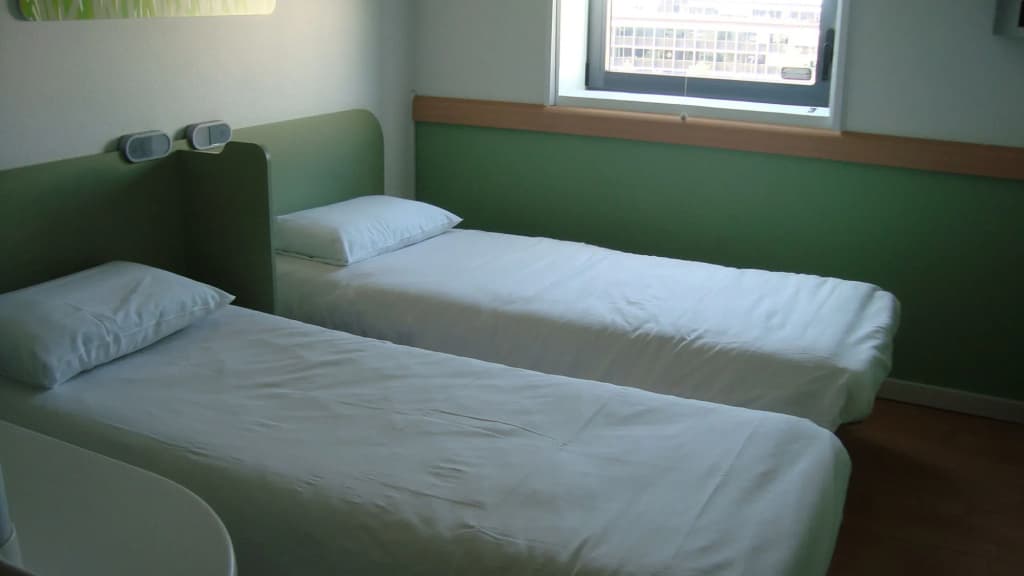 ibis budget Toulouse Blagnac Aéroport - Miniature 6