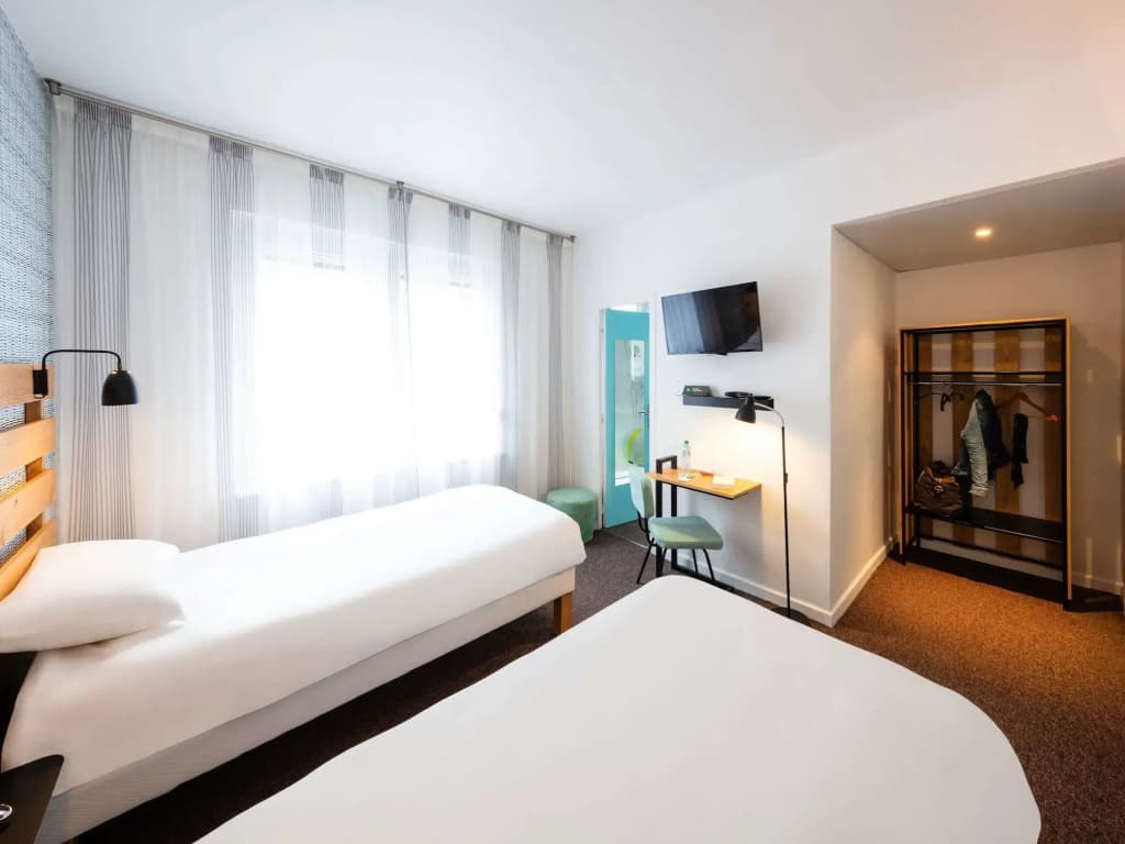 ibis Styles Calais Centre - Photo 5