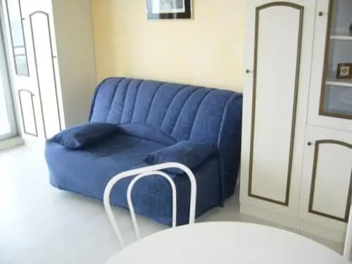 Rental Apartment a 2 Pas de la Plage Et Proche Tous Commerces 1 - Photo 2
