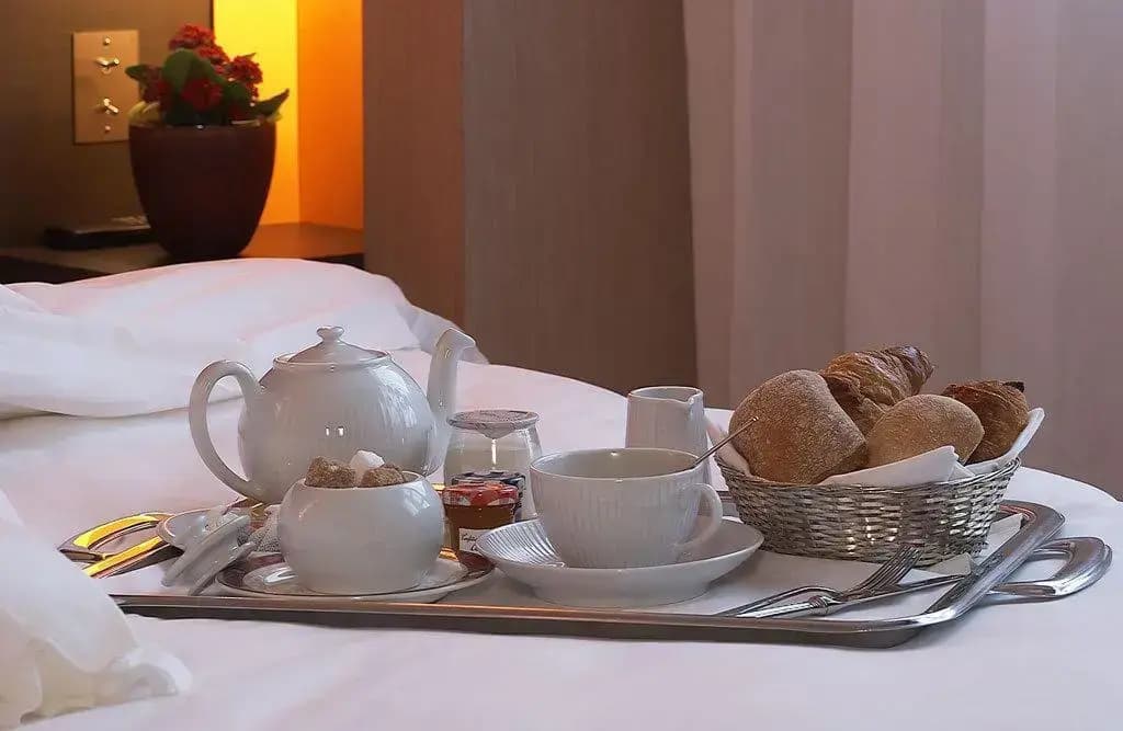 Hôtel Oceania Nantes Aéroport - Miniature 6