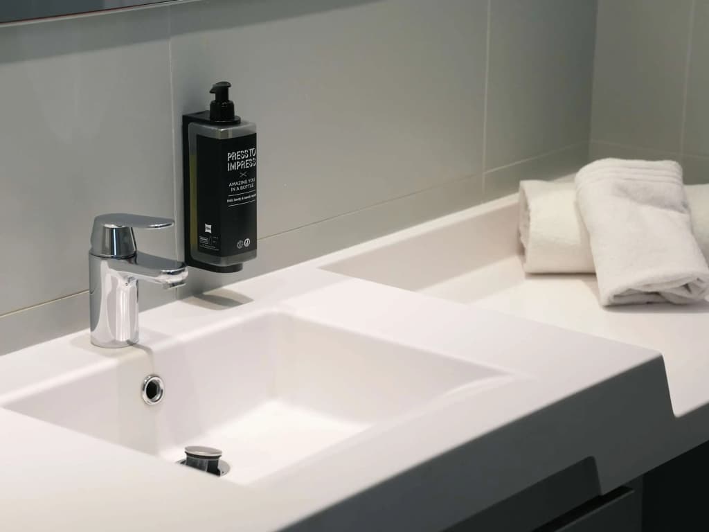 Ibis Styles Caen Centre Gare - Miniature 8