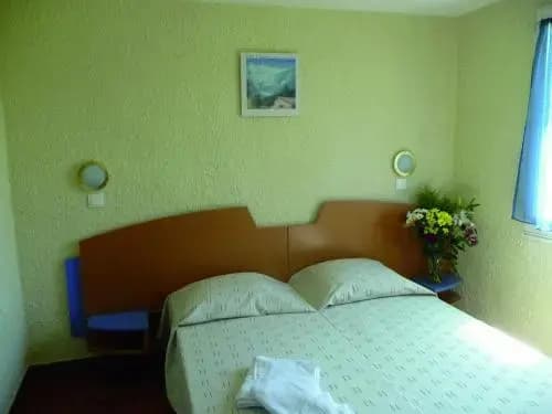 The Sénéquet VTF Holiday Village To Blainville - Miniature 2