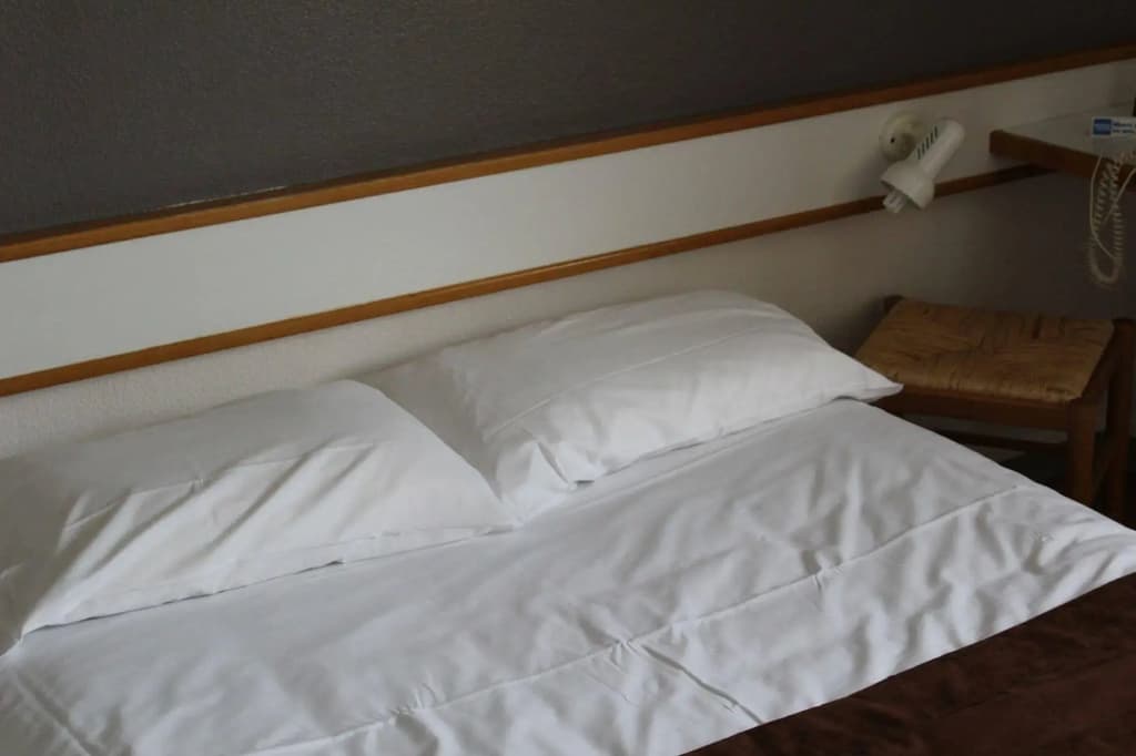 Hotel Château-Thierry Centre - Photo 2
