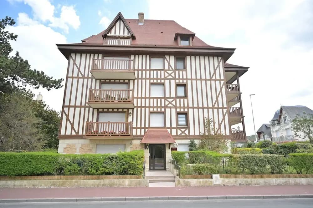 Very Nice Apartment With Balcony - 4p/1br - 600m From the Beach - Photo 1