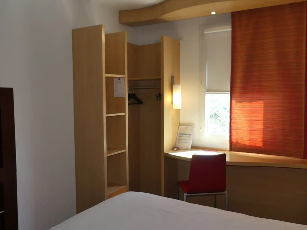 ibis Istres Trigance - Miniature 4