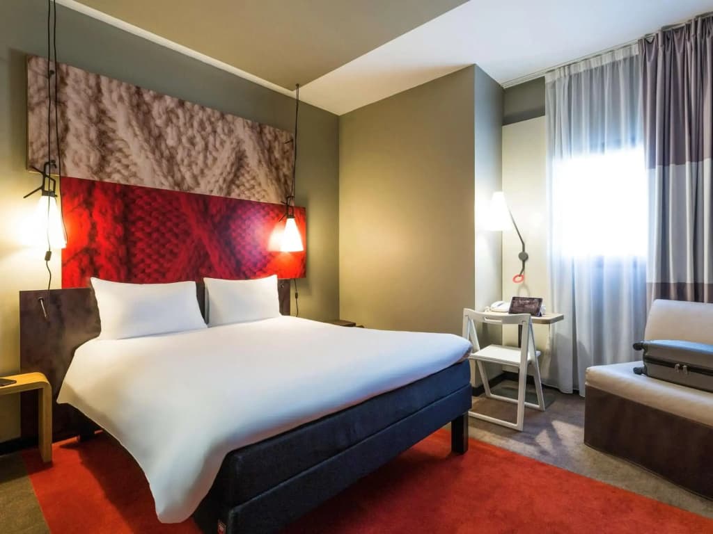 ibis Bordeaux Centre Gare Saint Jean - Photo 2