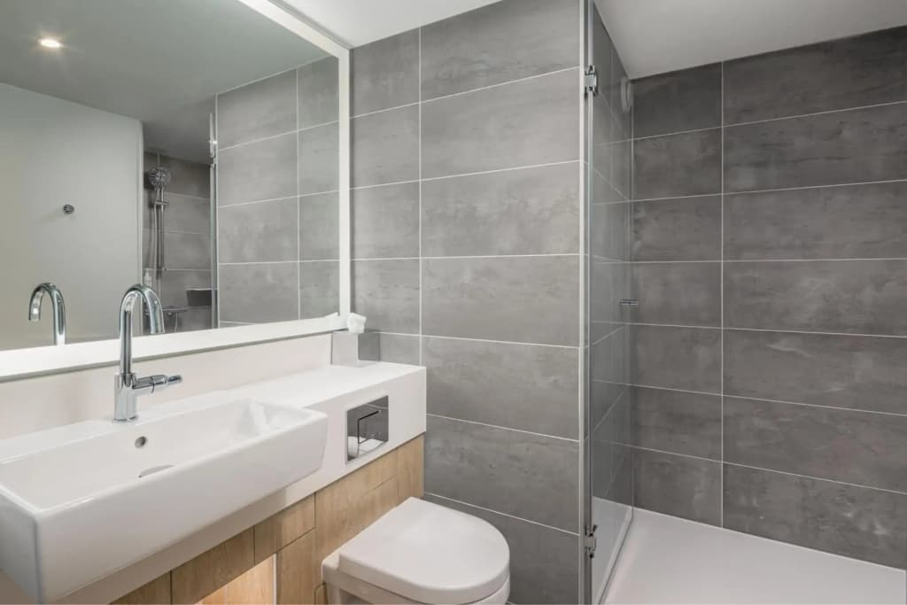 Courtyard by Marriott Paris Charles de Gaulle Central Airport - Miniature 7