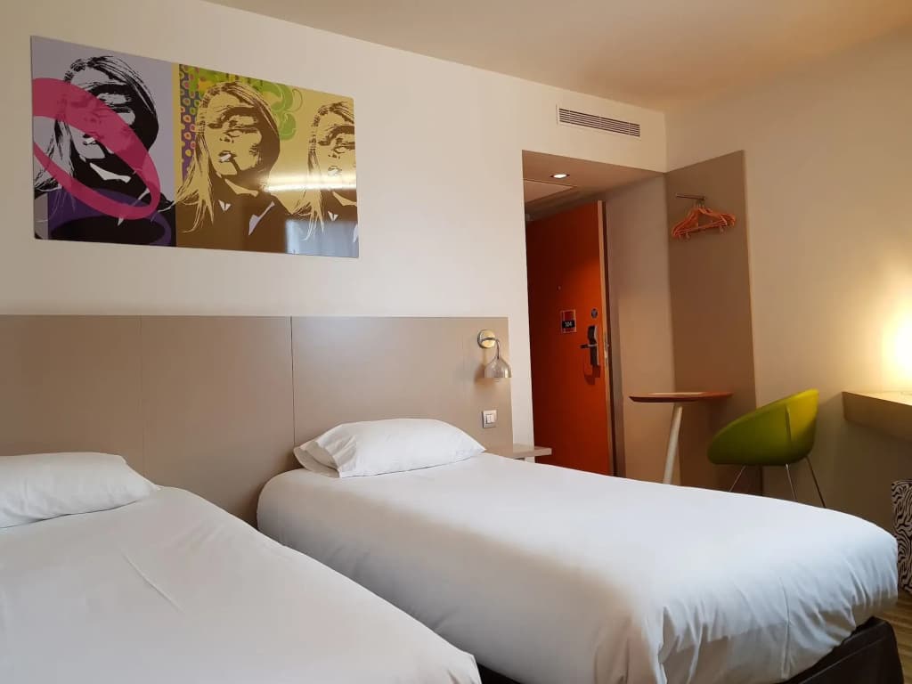 B&B HOTEL Marseille La Timone - Miniature 6