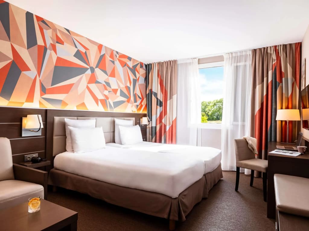 Mercure Omaha Beach Hotel - Miniature 4