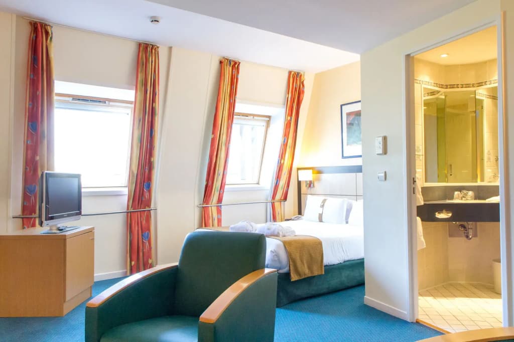 Holiday Inn Express Arras by IHG - Photo 5