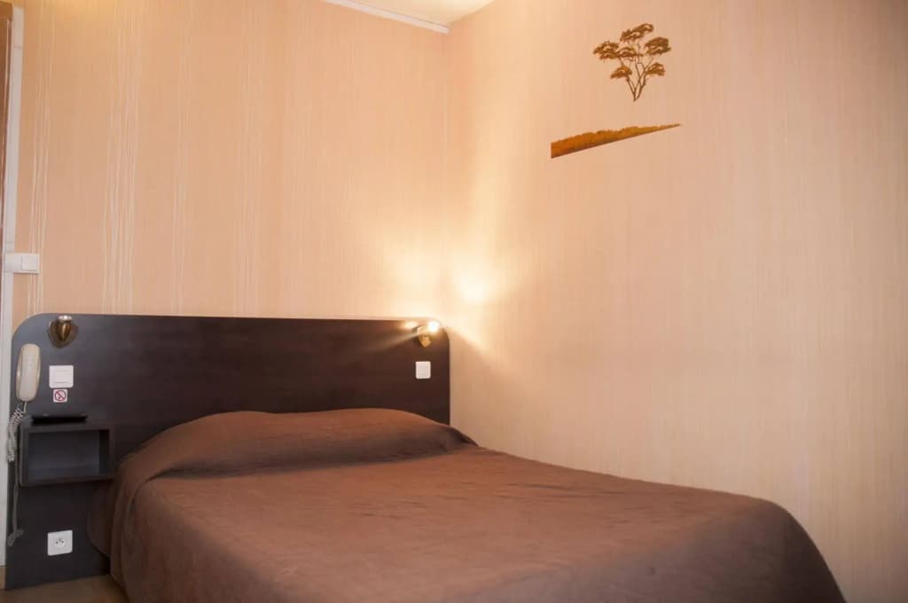 Hôtel Les Rosiers - Photo 5