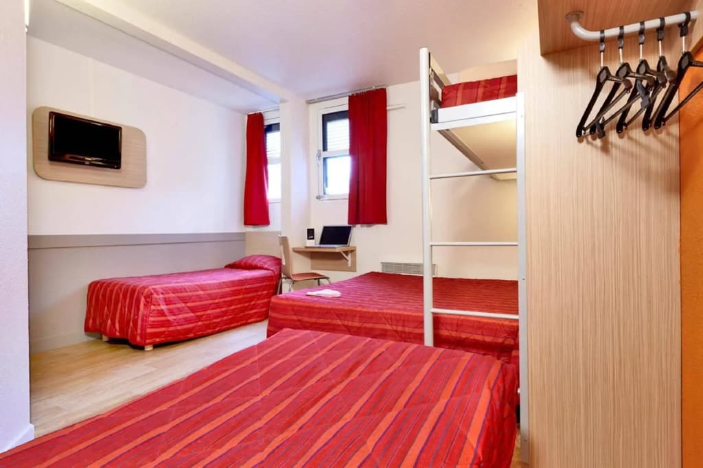 Hotel Premiere Classe Marne La Vallee - Saint Thibault Des Vignes - Photo 3